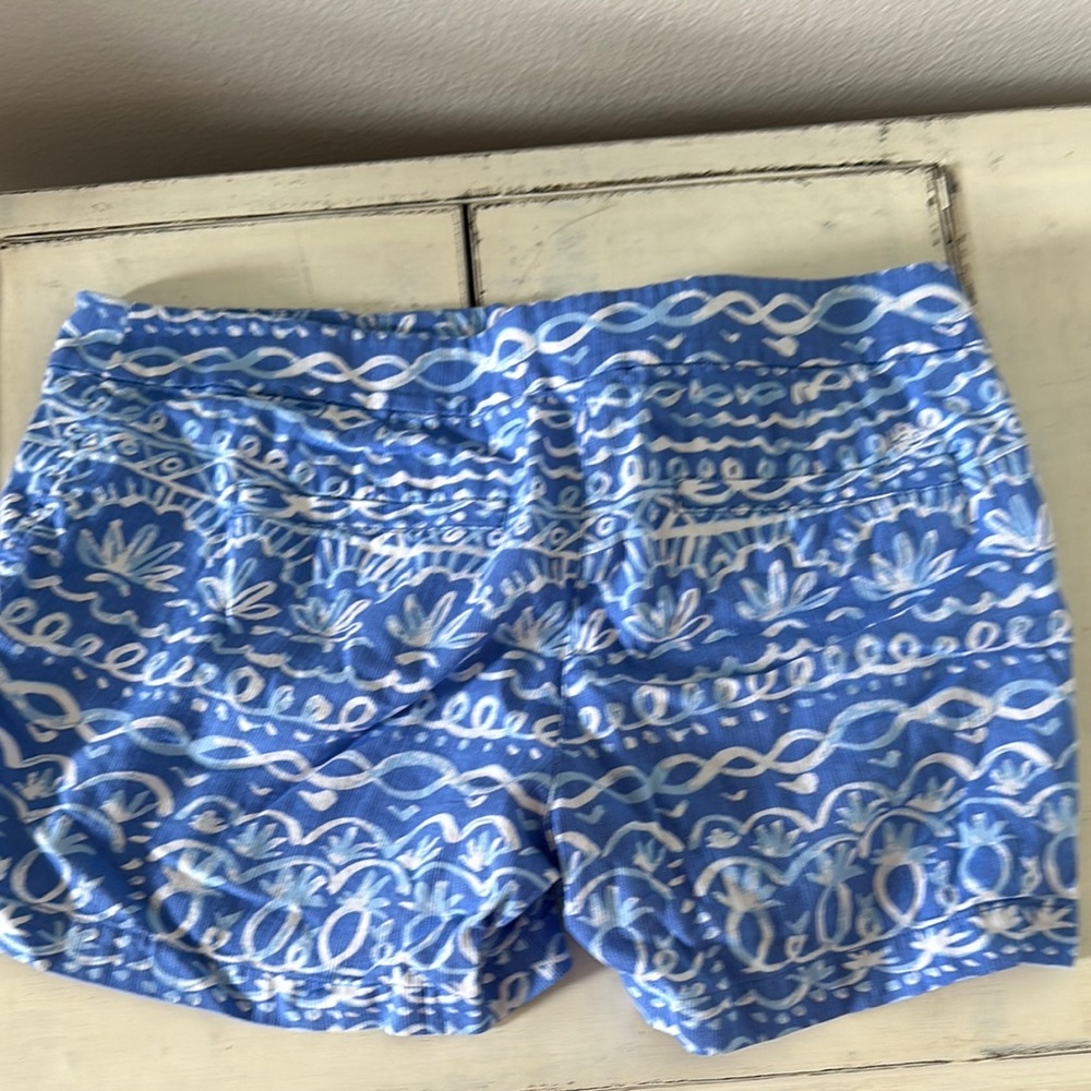 Southern Tide Blue and White Bermuda Shorts - Picture 3 of 4